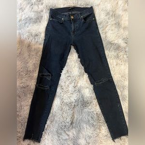 J Brand cropped skinny jeans in dark denim rinse size 27